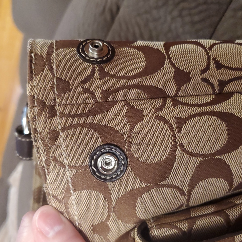 Coach handbag - Picture 15 of 16